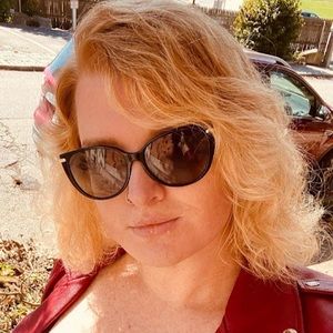 Meet your Posher, Dani